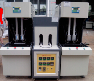 一拖二吹瓶機(jī)圖片,吹瓶機(jī)廠圖片,半自動(dòng)吹瓶機(jī)圖片-中科商務(wù)網(wǎng)-臺(tái)州市德潤塑料機(jī)械